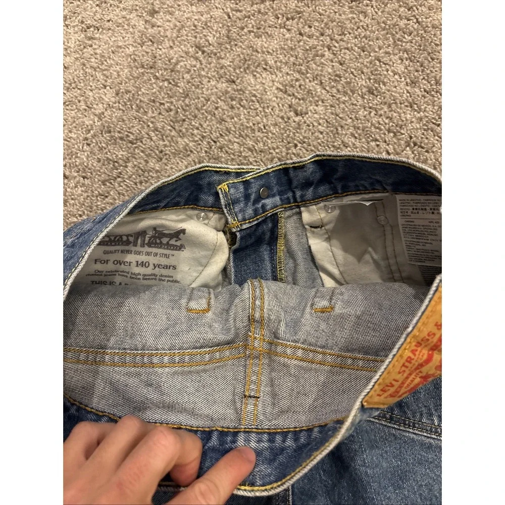 Levis 505 Jeans Mens Size 32x30 Straight Fit Regular Blue 100% Cotton Med Wash
